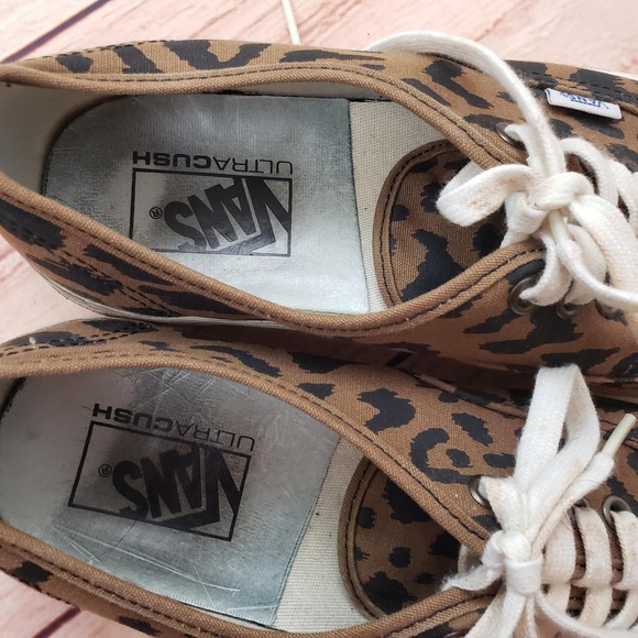 Vans Shoes Mens Size 9 Leopard Print UltraCush 44 Lace Up Canvas Skate Sneakers - Picture 3 of 10